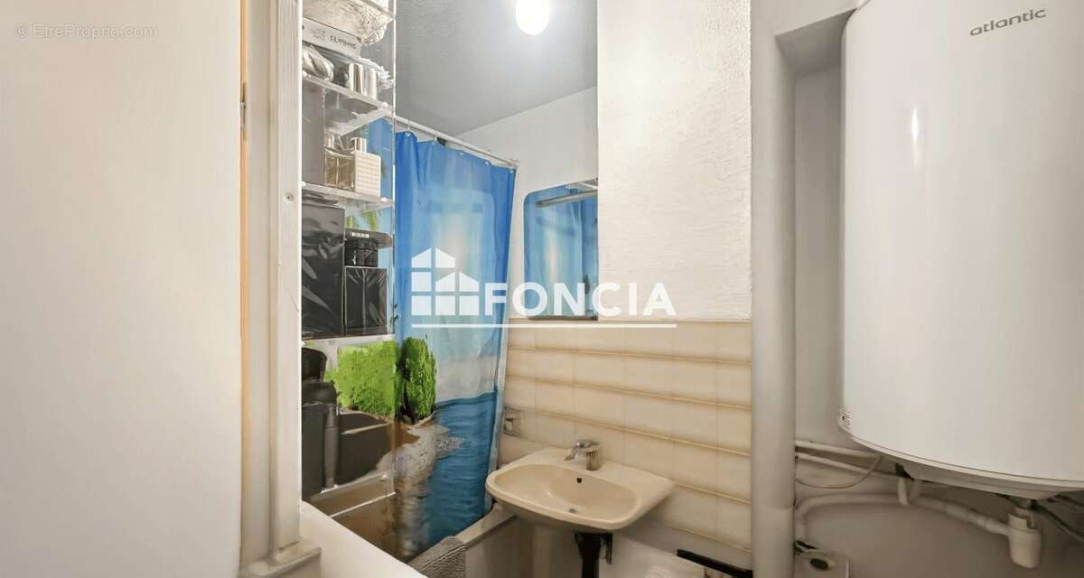 Appartement à SAUSSET-LES-PINS