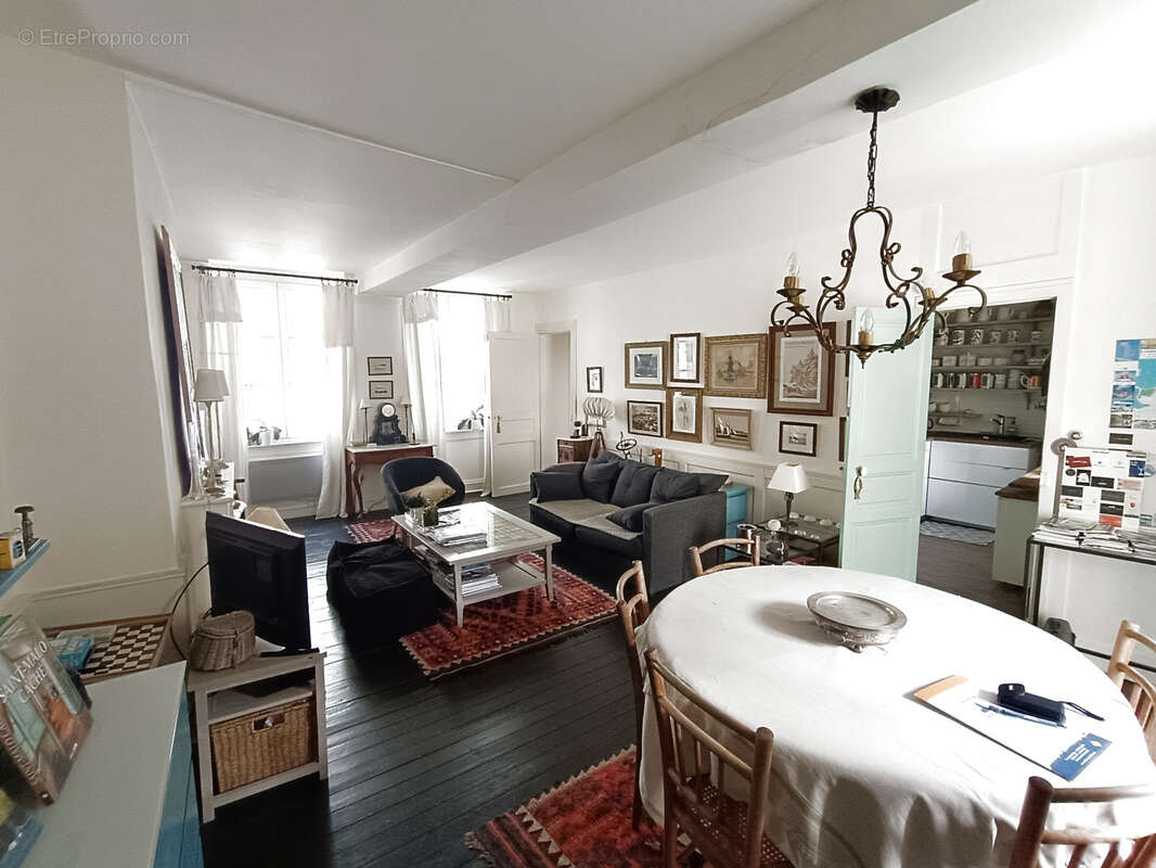 Bel appartement T2 intra Muros - photo 5