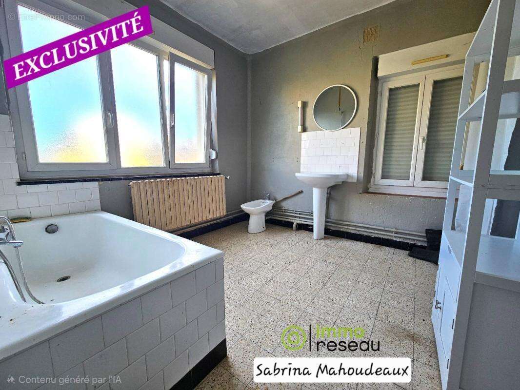 Maison à ETREAUPONT