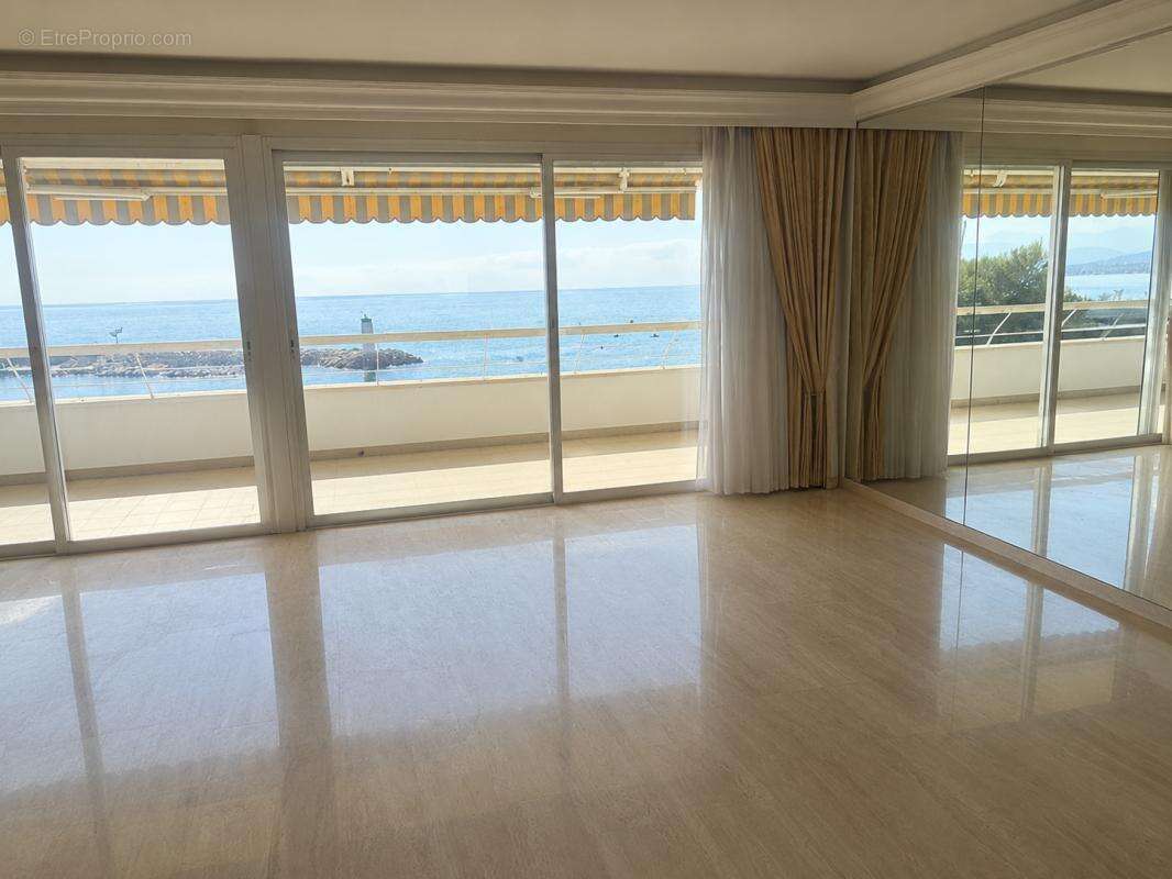 Exclusivite - 4 pièces sur la plage - unique - photo 2