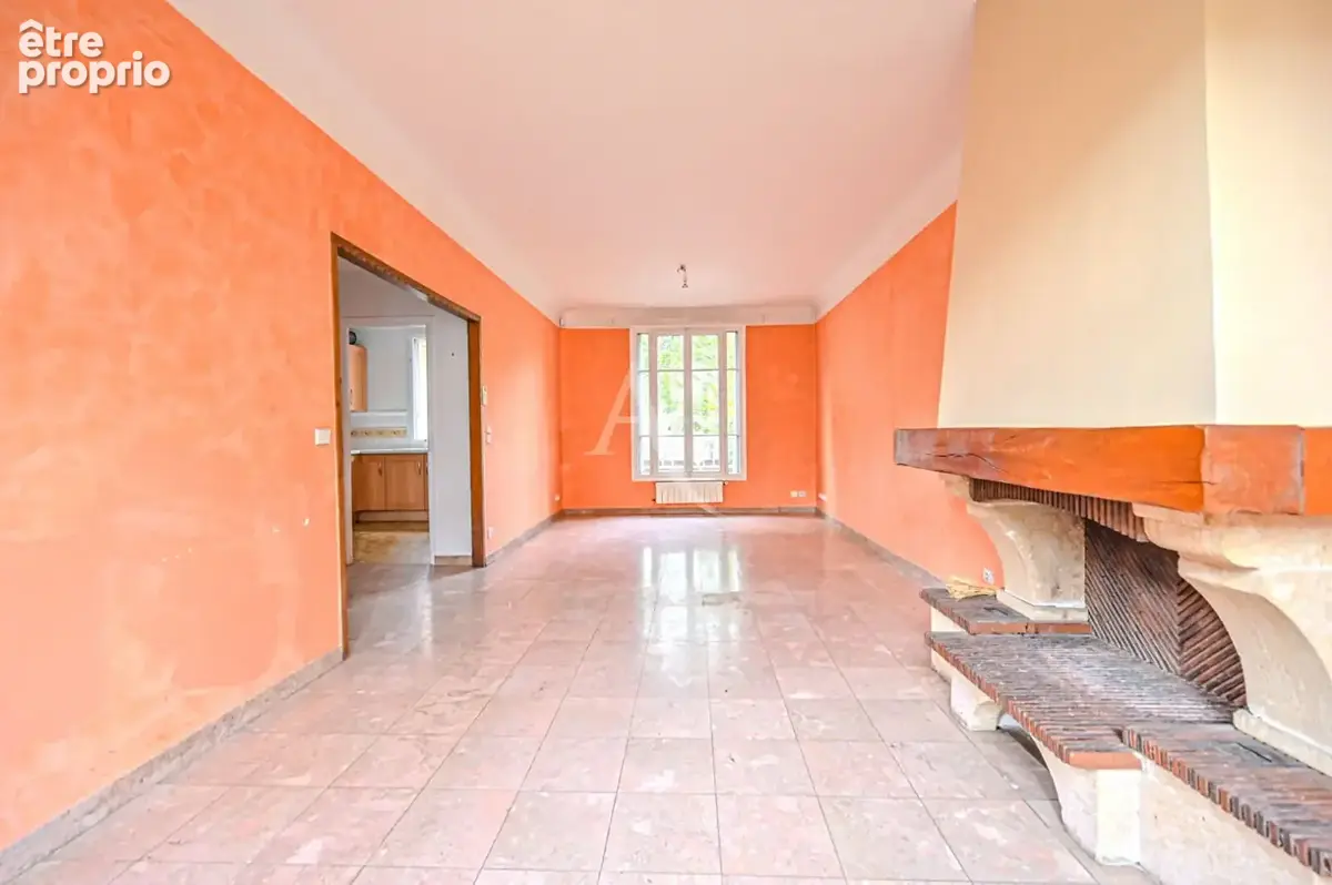 Photo Maison à Le Perreux-Sur-Marne au prix de 530 000€