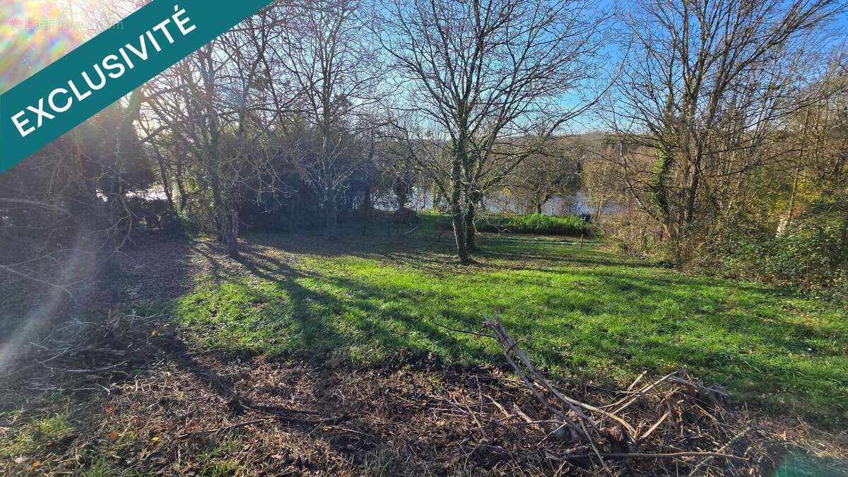 Photo 6 - Terrain à CIVAUX