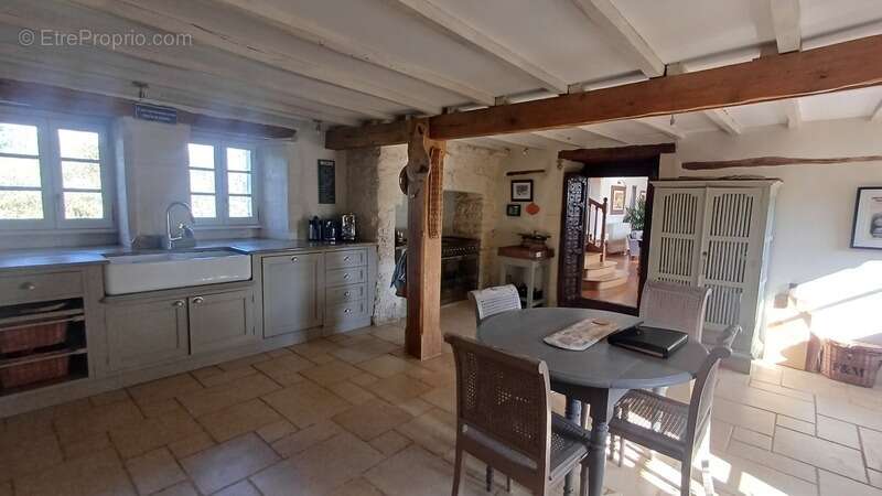 Maison à SAINTE-ALVERE