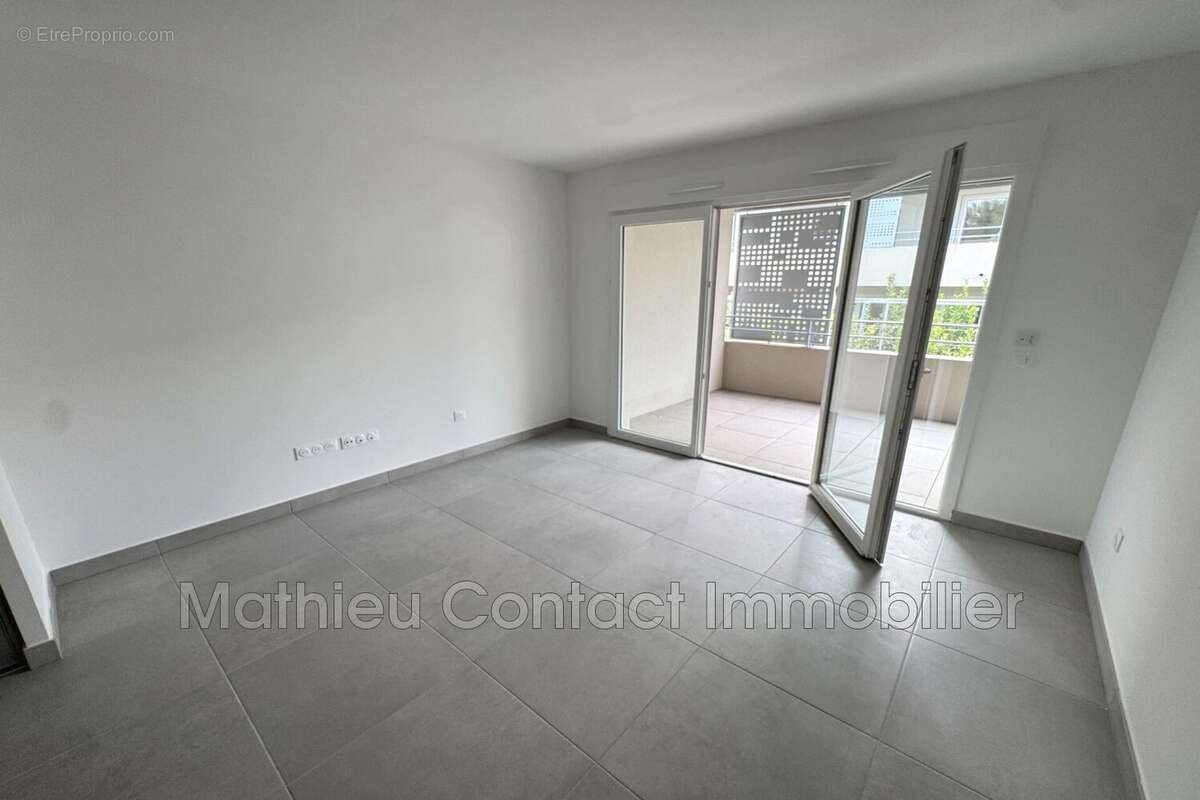 Appartement 46 m² à Nimes  - photo 8