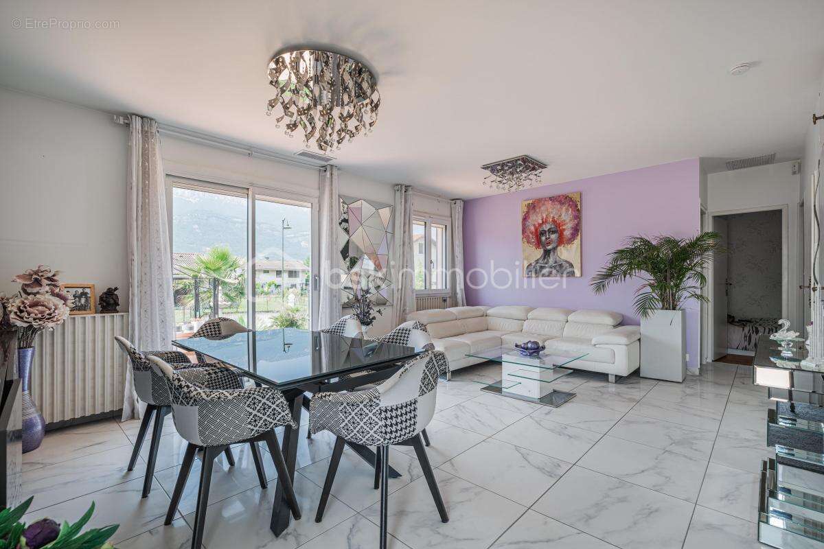 Maison à LE CHEYLAS