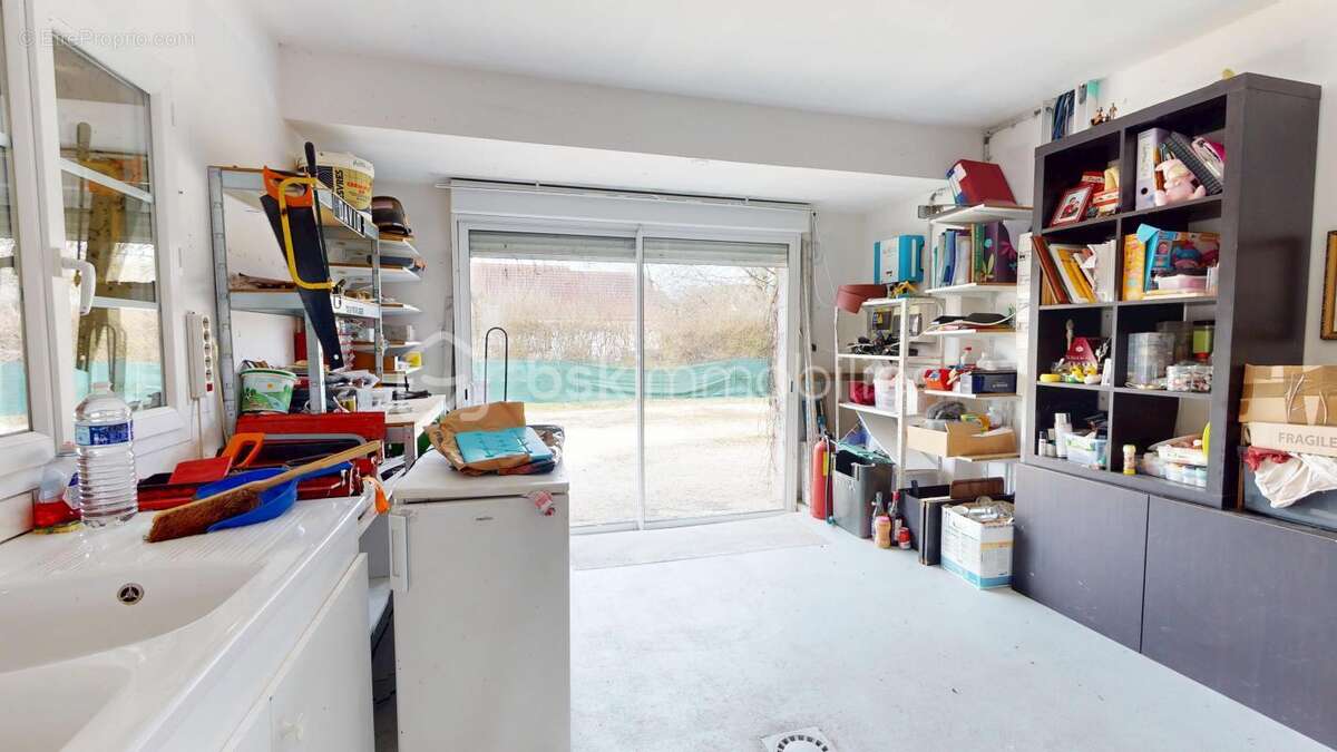 Maison à SAVIGNY-EN-SEPTAINE