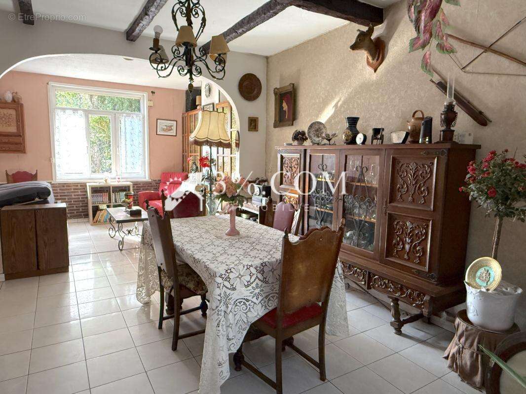 Maison de 78 m2 avec 3 ch + jardin - photo 2