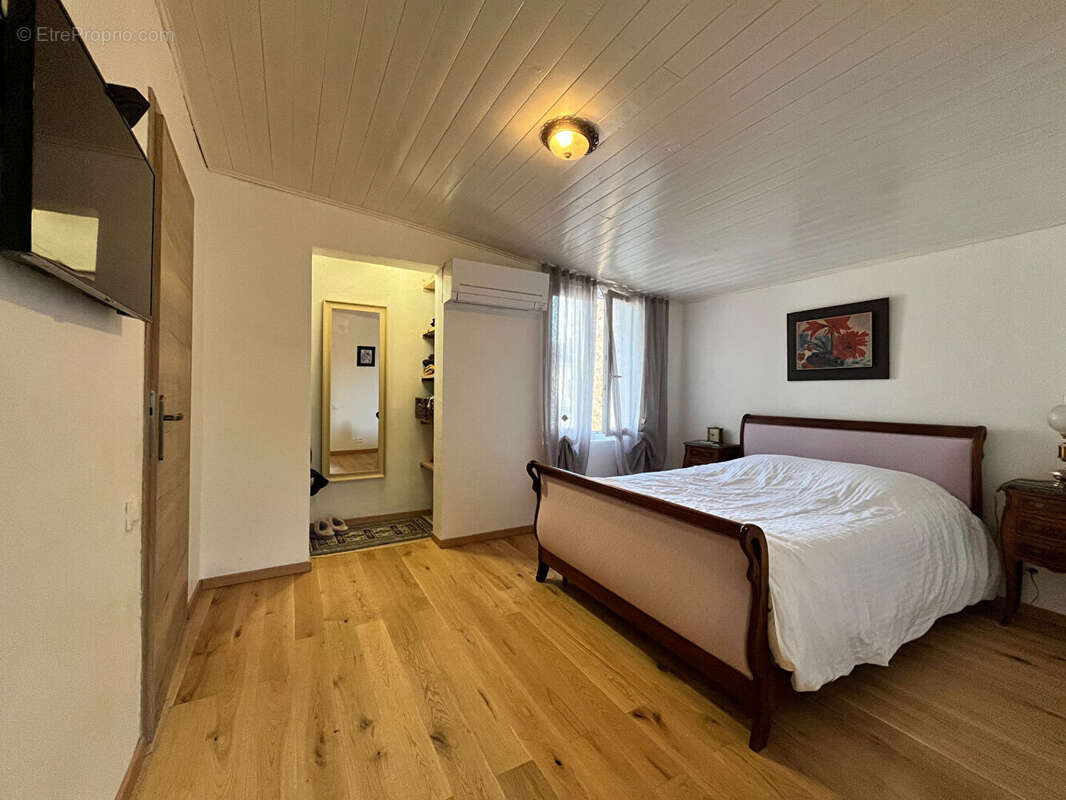 Maison à VILLEFRANCHE-DU-PERIGORD