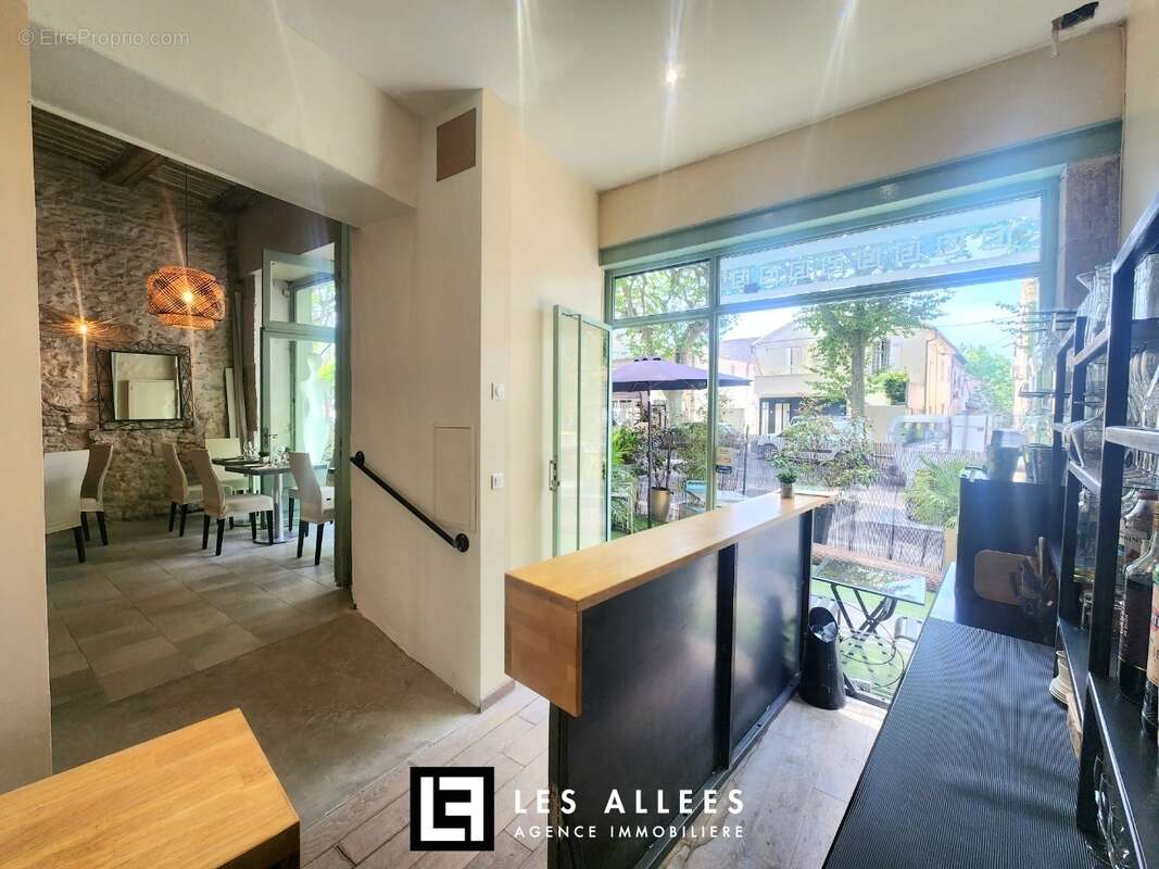 Commerce à SAINT-REMY-DE-PROVENCE