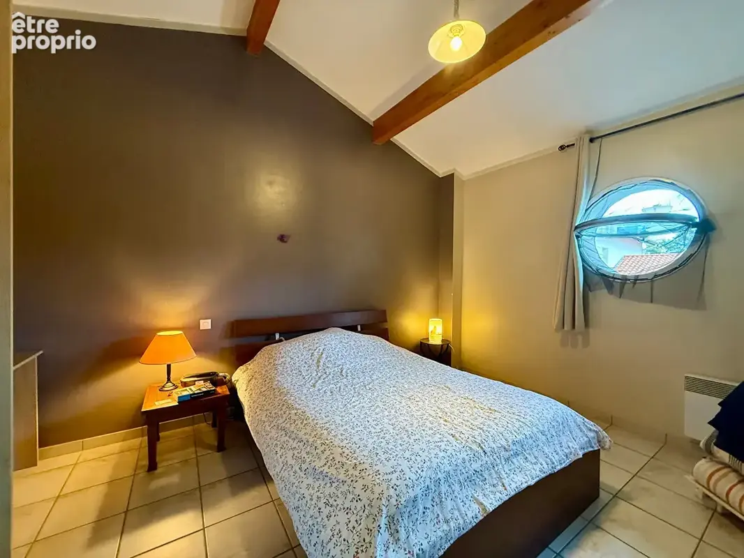 Bis­carrosse hyper-centre - duplex t3 72 m² - 2 chambres - terrasse / jardin - parking privatif - photo 4