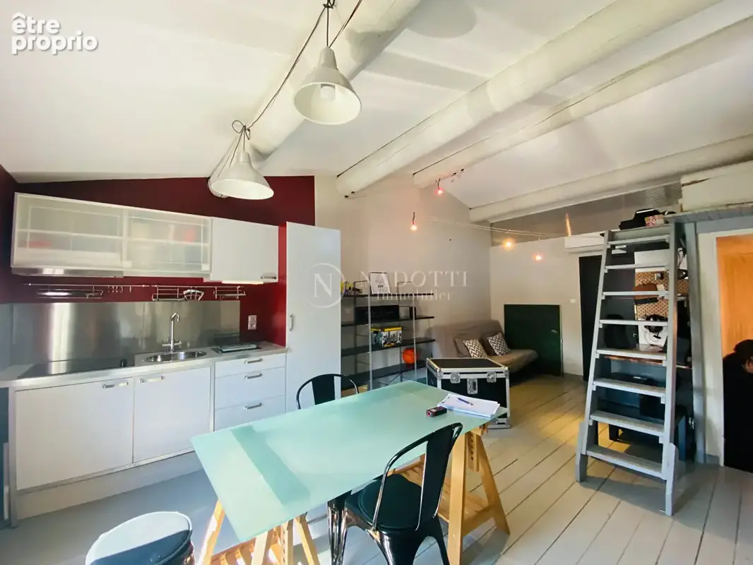 Coup de coeur : Maison  de charme Cheval Blanc 6 pièce(s) 175 m2 - photo 12