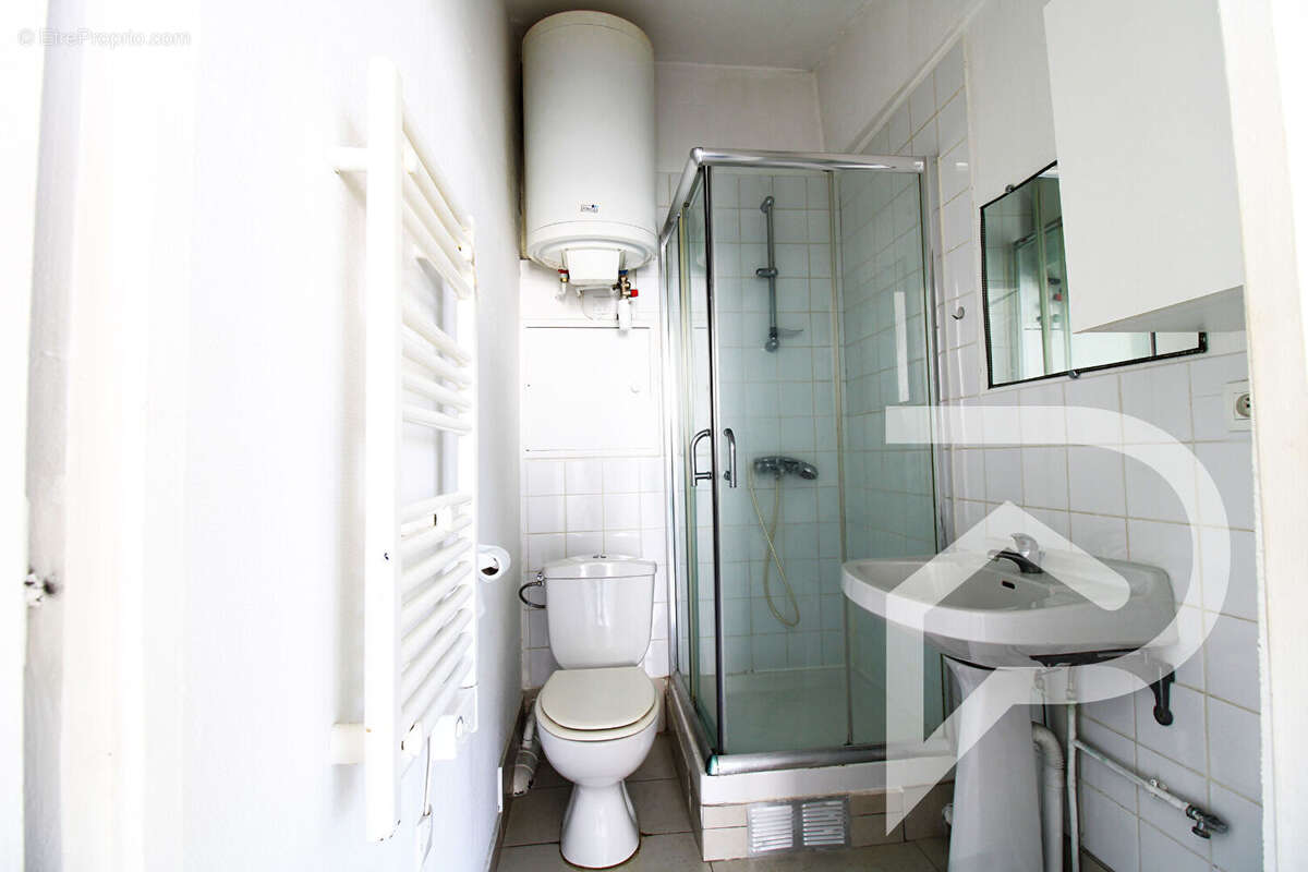 Commerce à PONT-SAINTE-MAXENCE