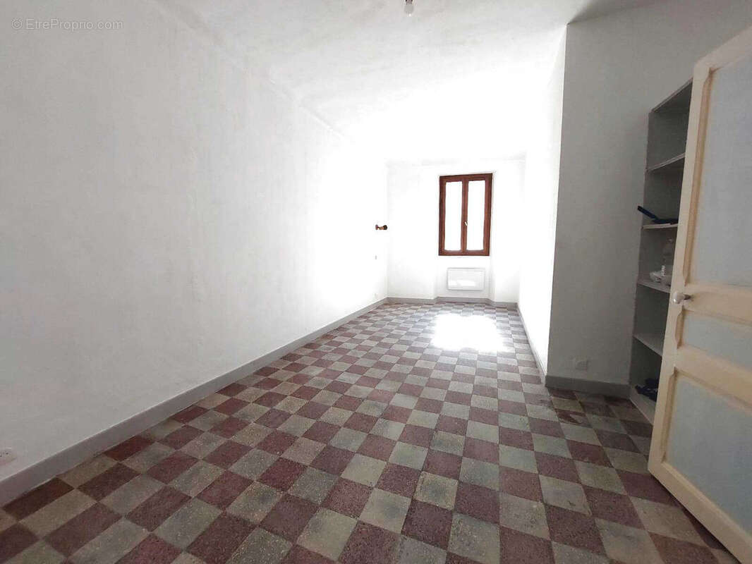 Appartement à BREIL-SUR-ROYA