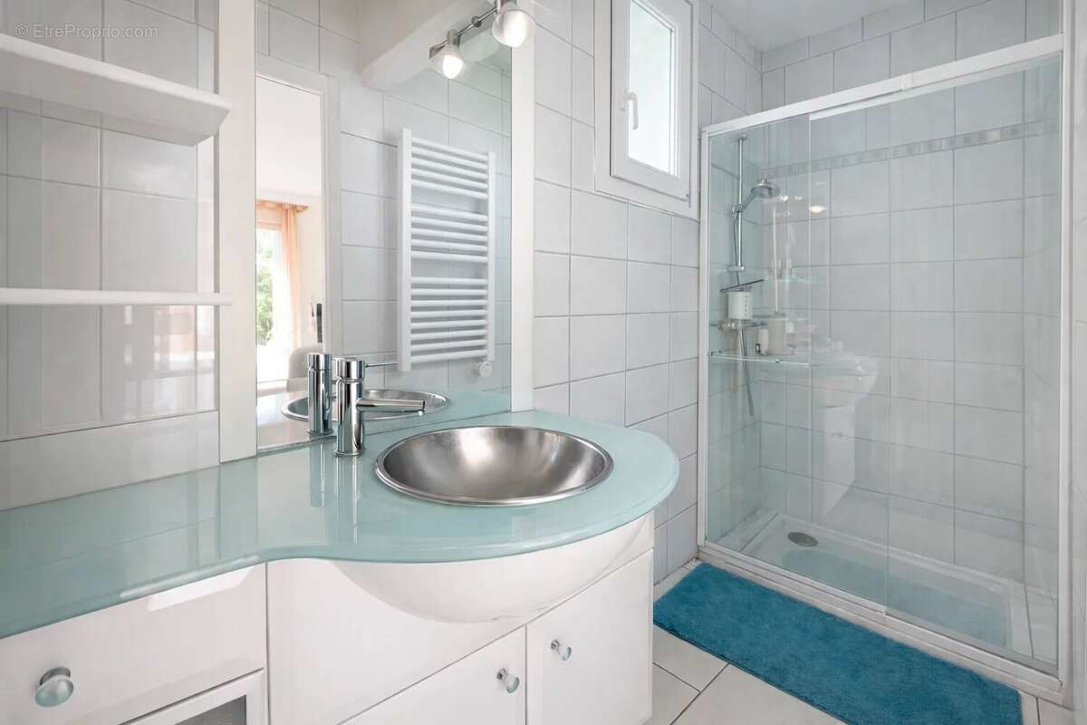 Maison à FONTENAY-TRESIGNY