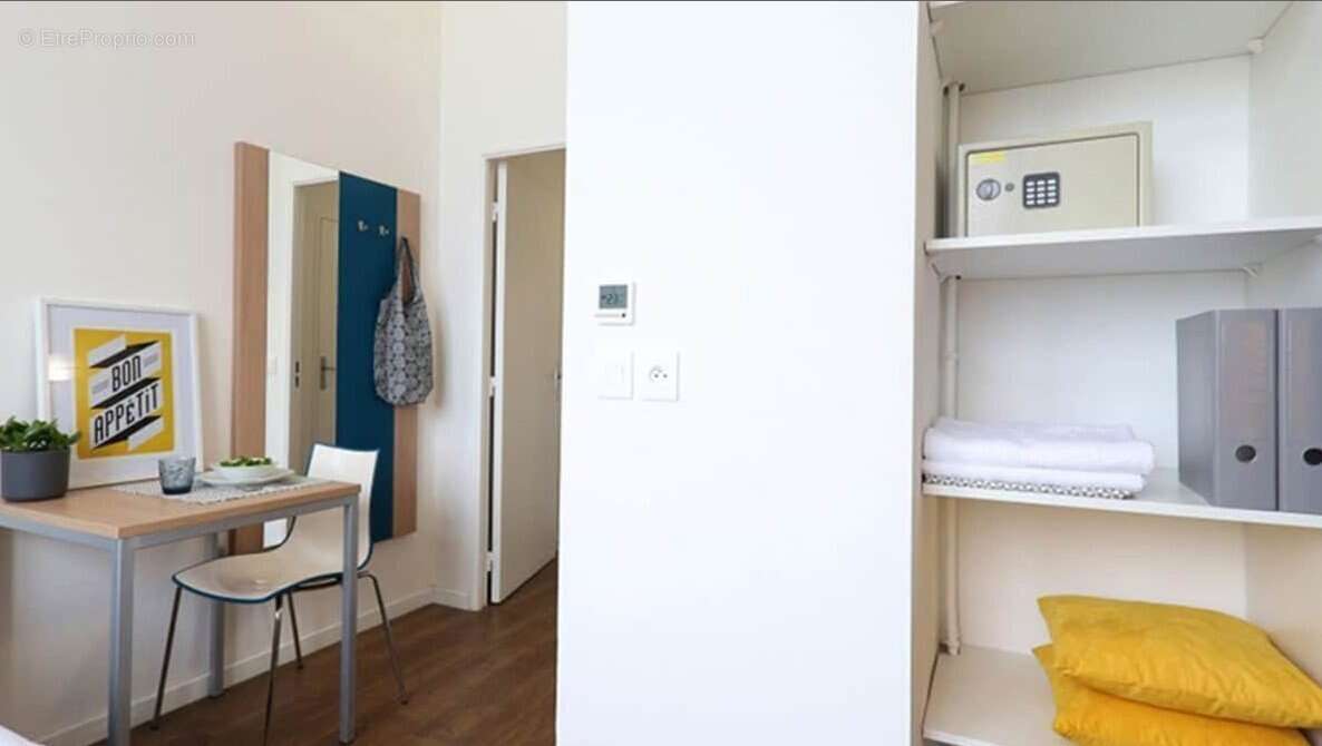 INVESTISSEMENT LOCATIF  Paris 13ème arrondissement  Résidence étudiante Le Palatino - 5,52% de rentabilité - photo 5