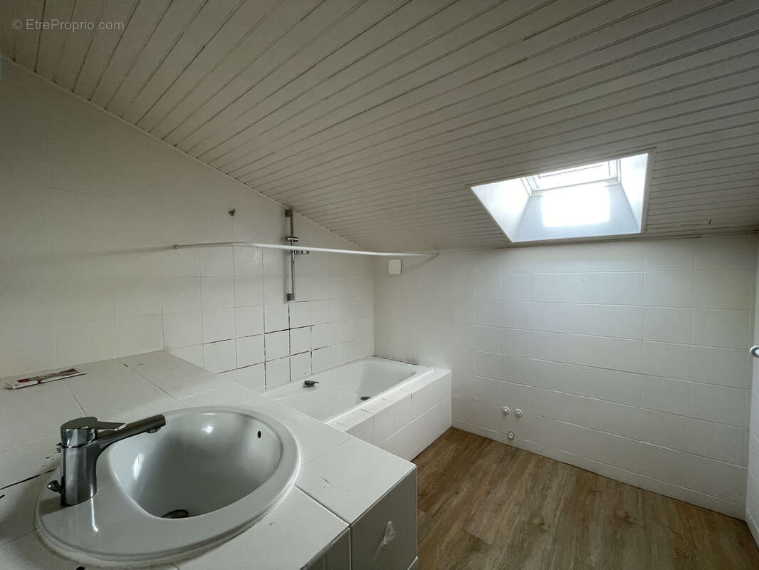 Aubenas -  maison d'architecte 6 pieces - piscine - photo 10