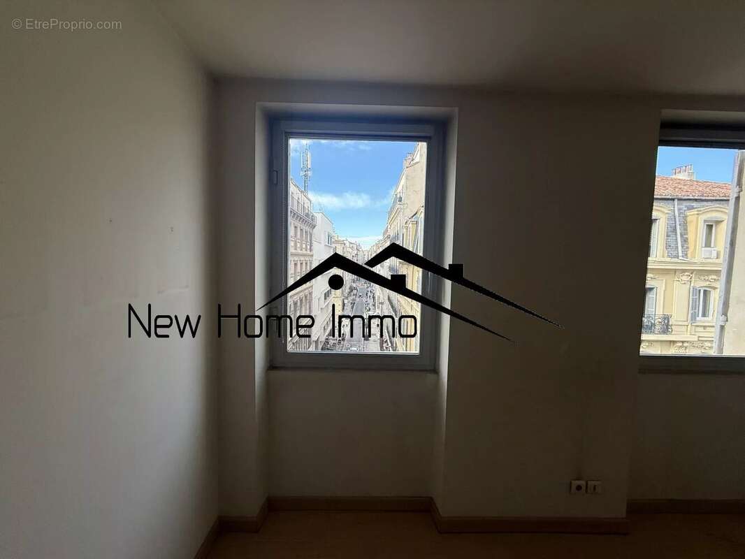 Appartement à MARSEILLE-6E