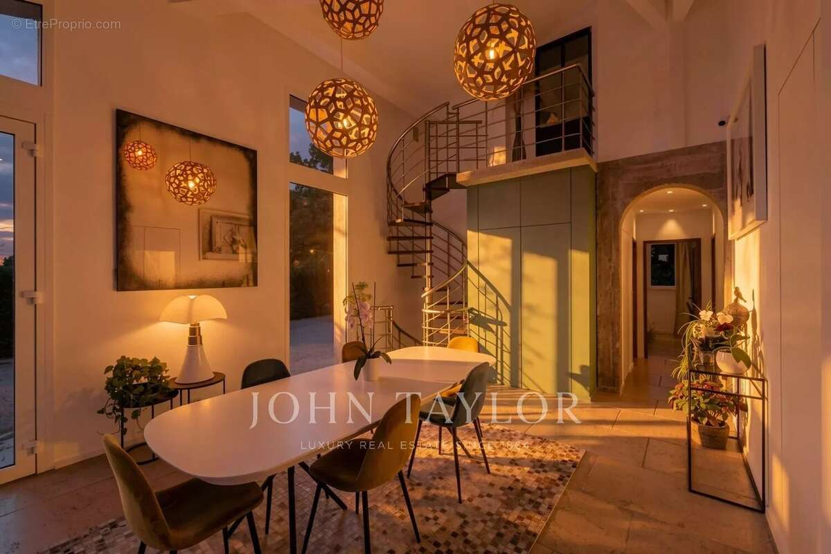 Maison à AIX-EN-PROVENCE