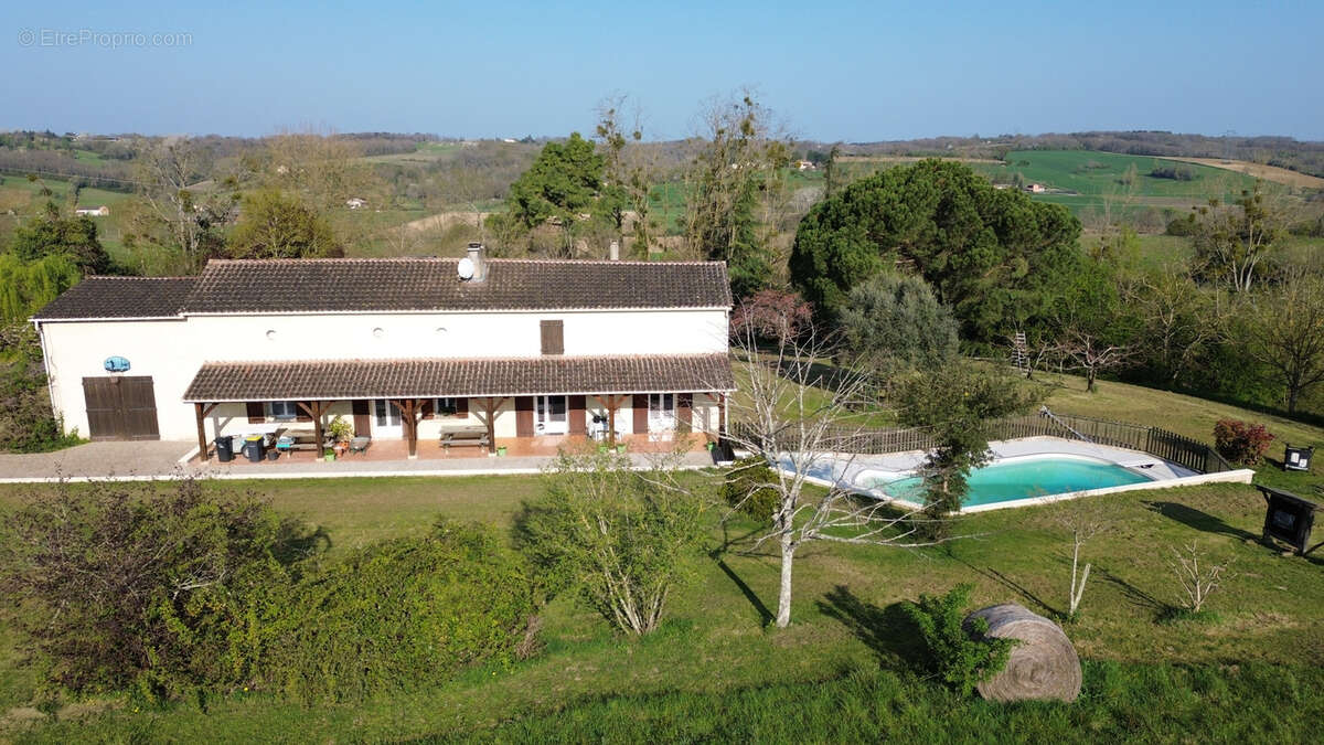 Maison à MAUVEZIN-SUR-GUPIE
