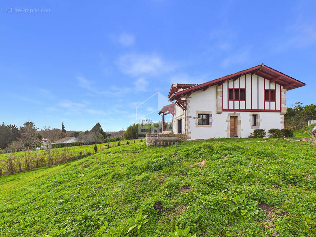 Maison à HALSOU