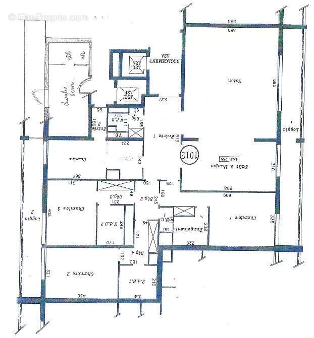 Appartement à NEUILLY-SUR-SEINE