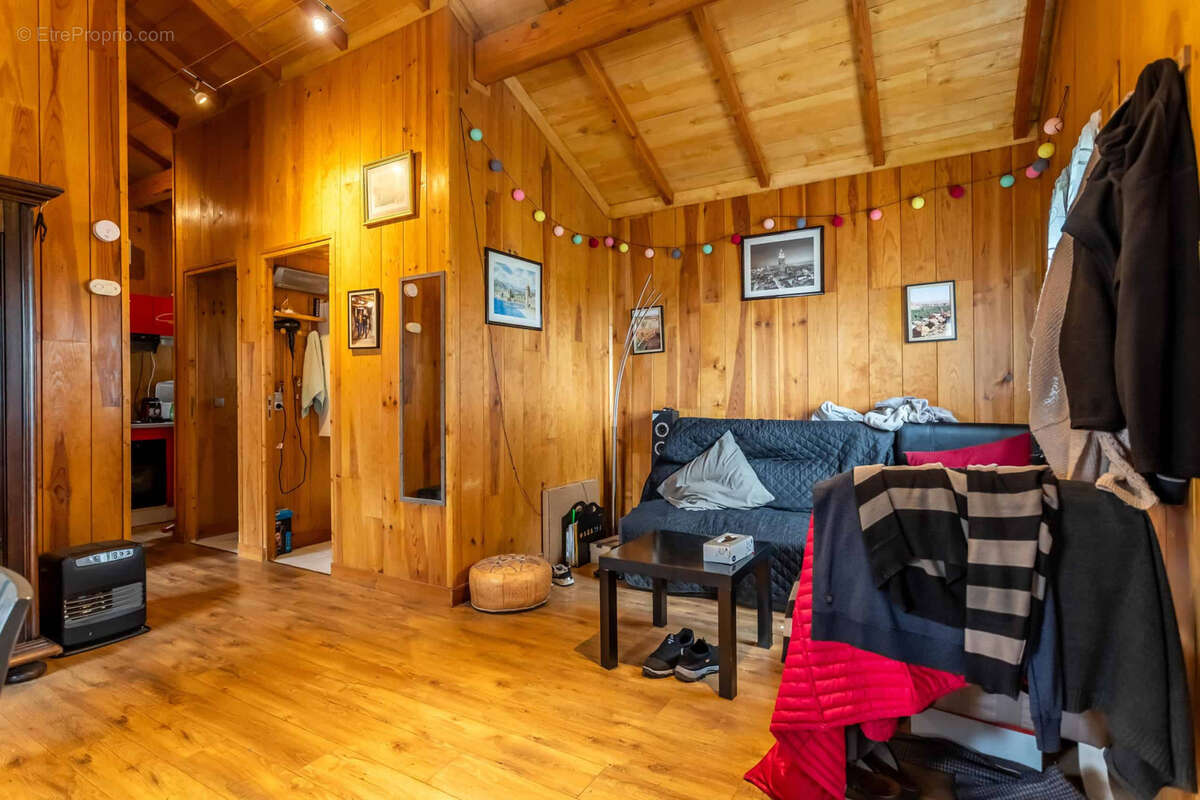 Country property to renovate - photo 15