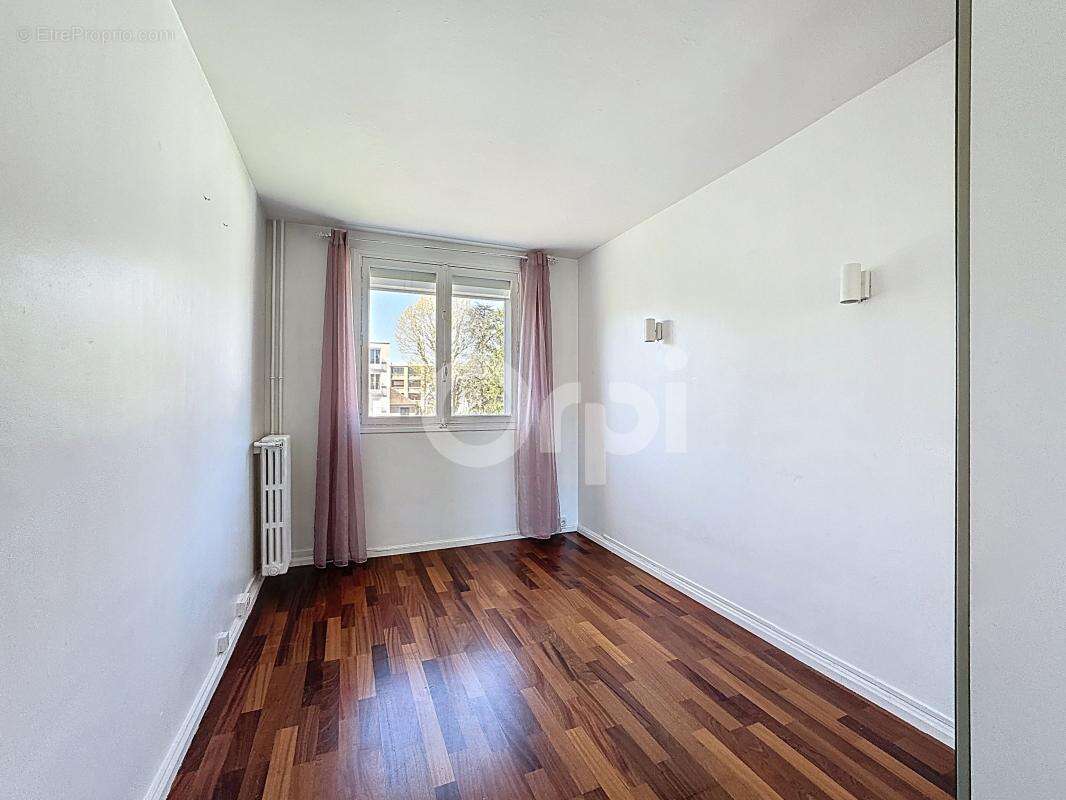 Appartement à NOGENT-SUR-MARNE
