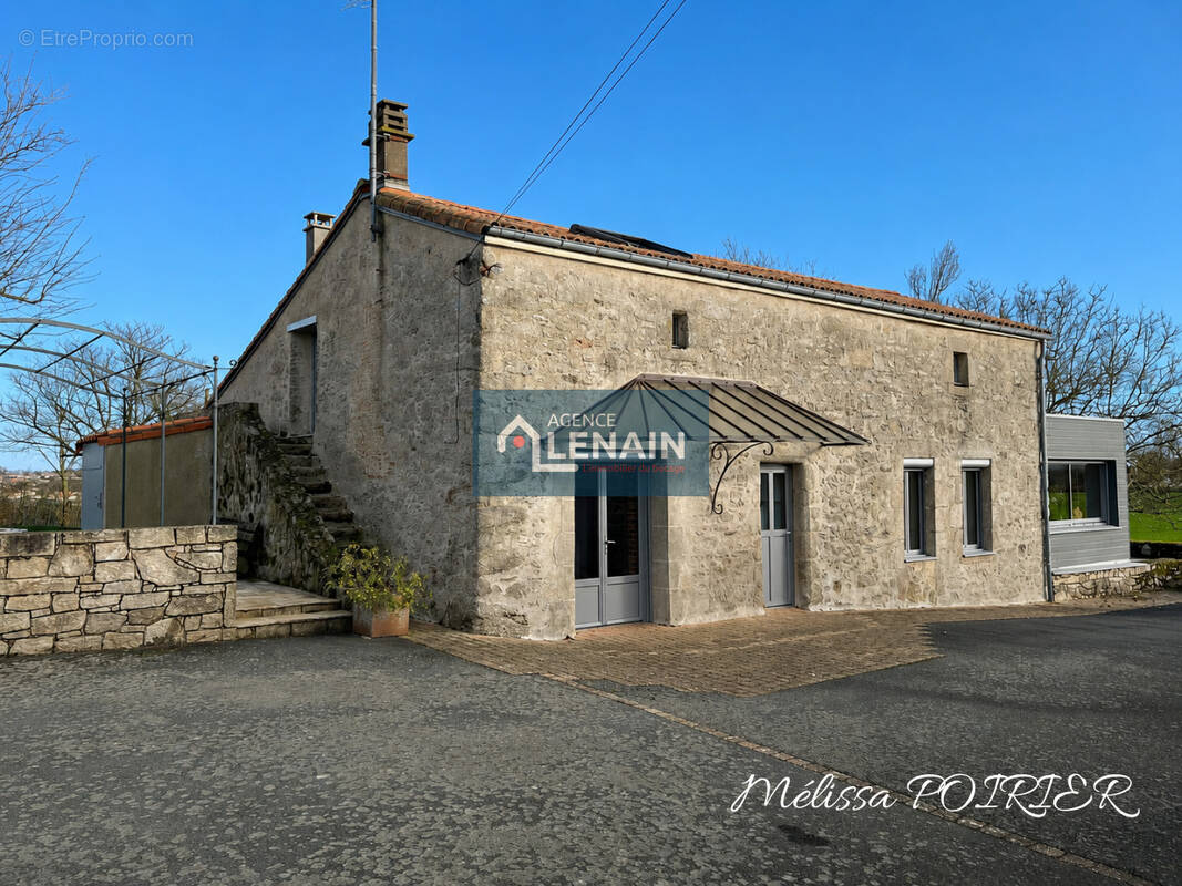 Maison à LA VERRIE