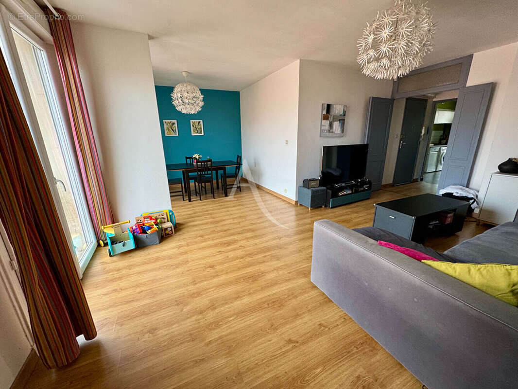 Appartement à NIMES