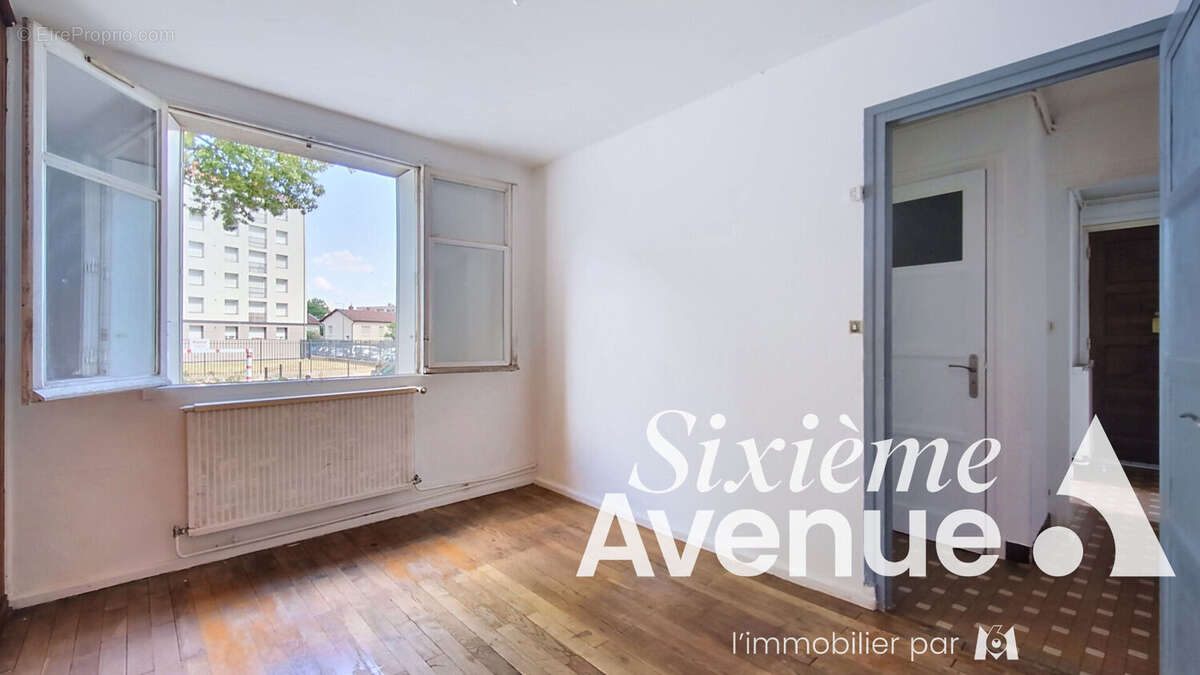 Appartement à VENISSIEUX