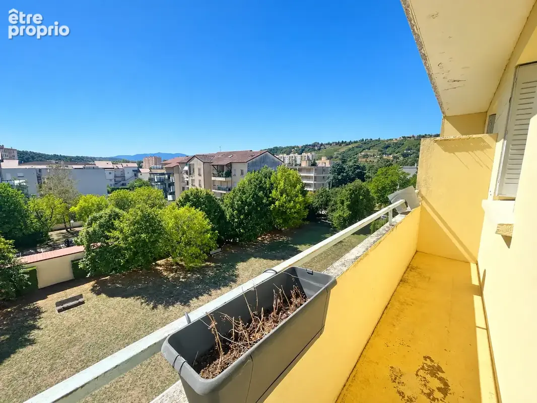 Appartement 67m2 Vienne proche centre - photo 2