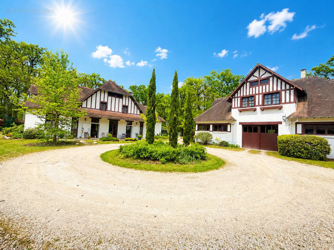 Maison à LIGNY-LE-RIBAULT