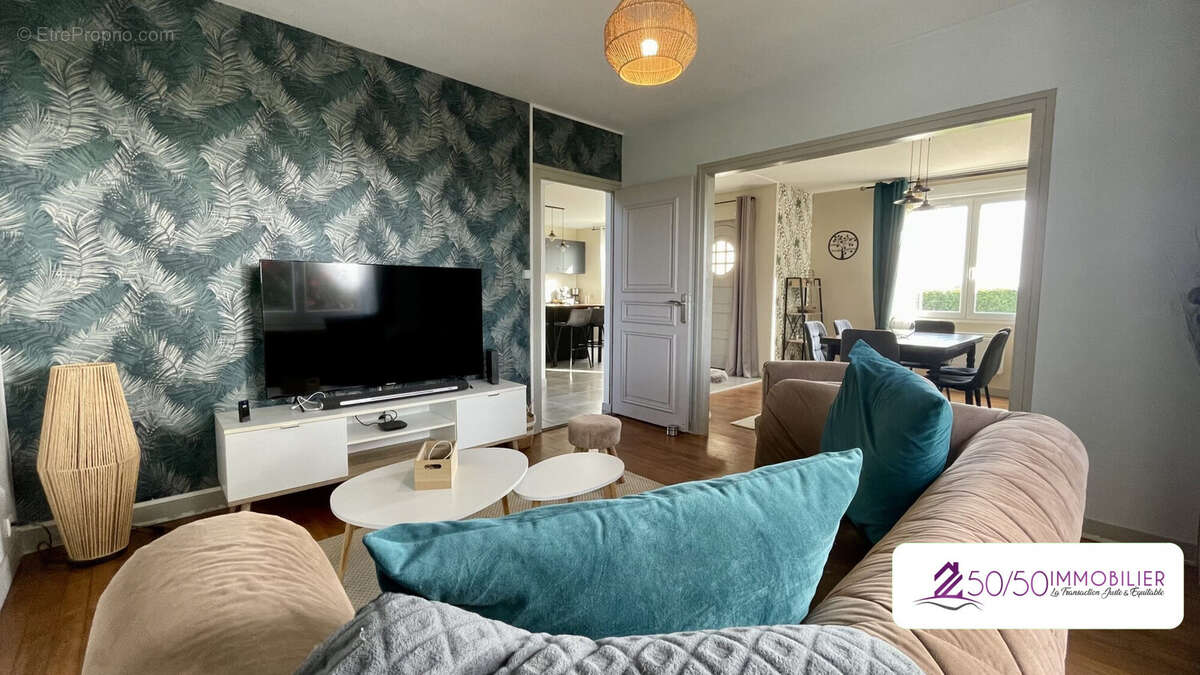 Maison à PLOUZEVEDE