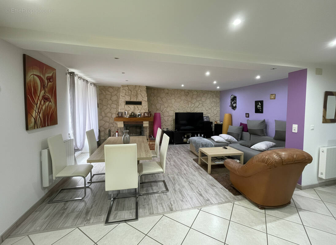 Maison à VILLEFRANCHE-D'ALLIER