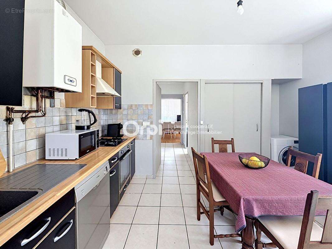 Appartement À Vendre - photo 4