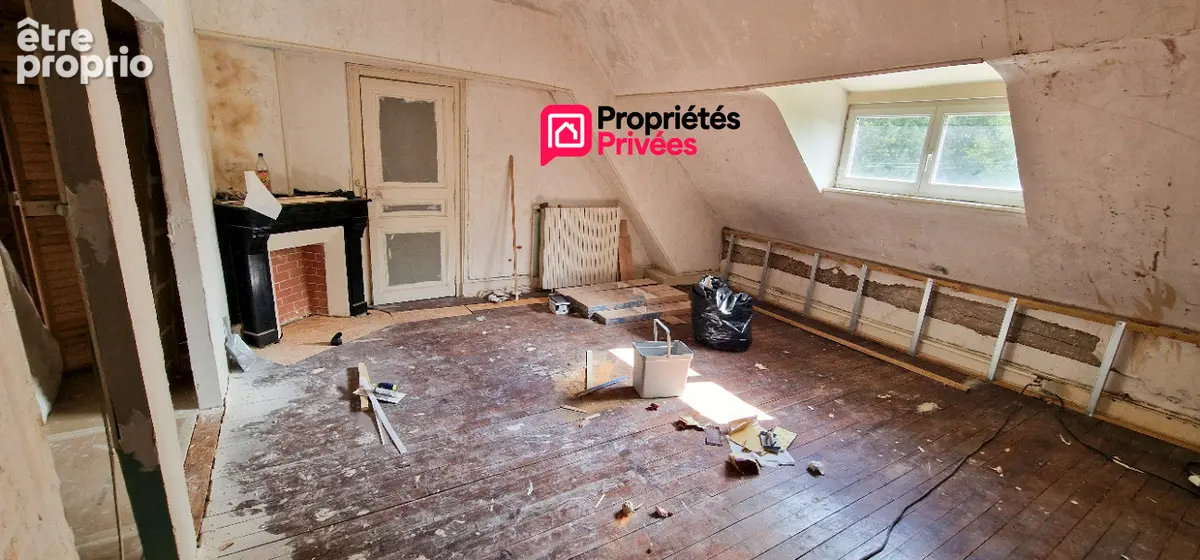Maison à colombages de 135 m² - 6 pièces et 3 chambres + dépendances sur terrain de 1285 m² - photo 9