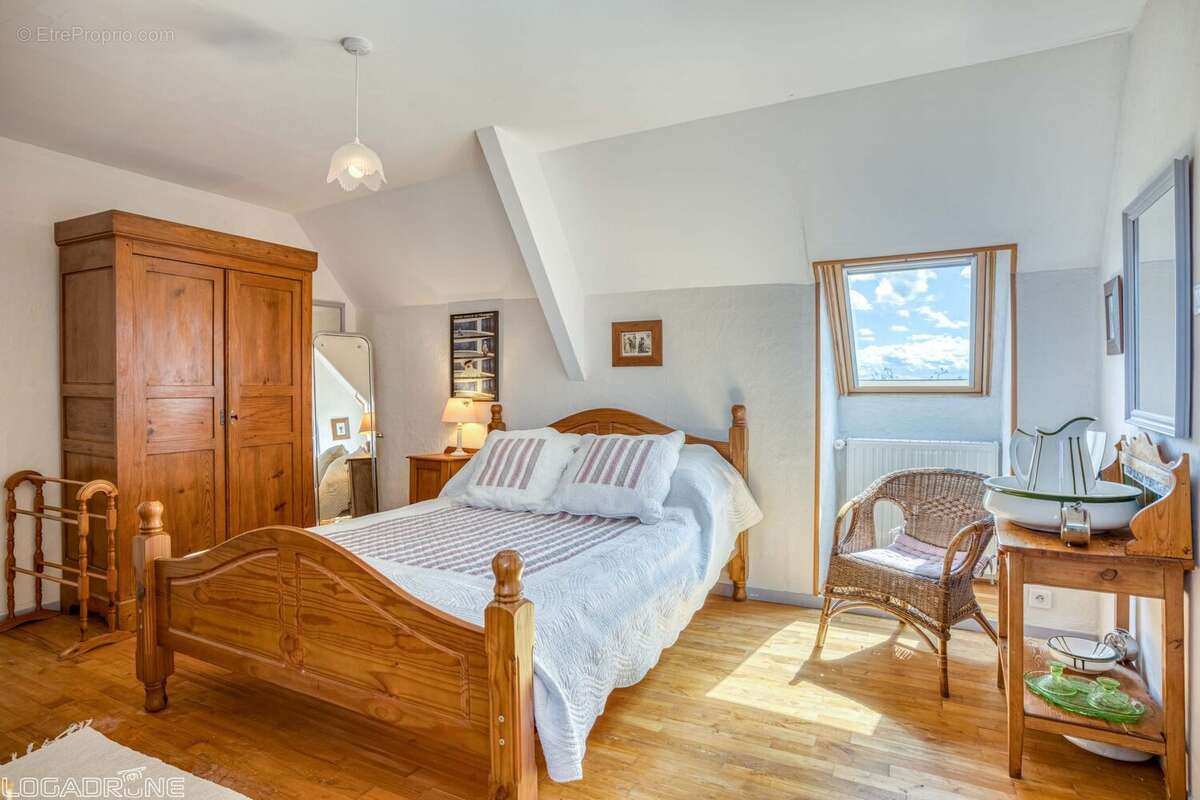 Maison à SALLES-DE-BELVES