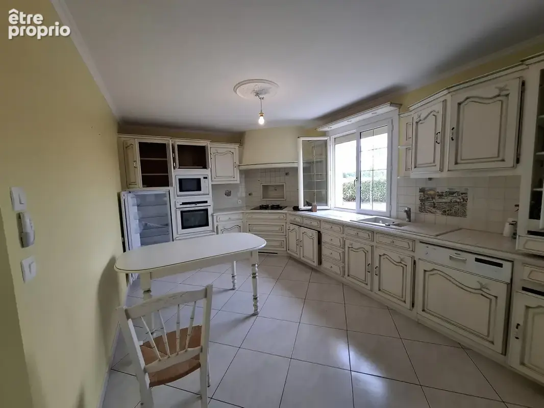 Maison 10 pièces 220 m² à vendre à Fatines (72470) - photo 6