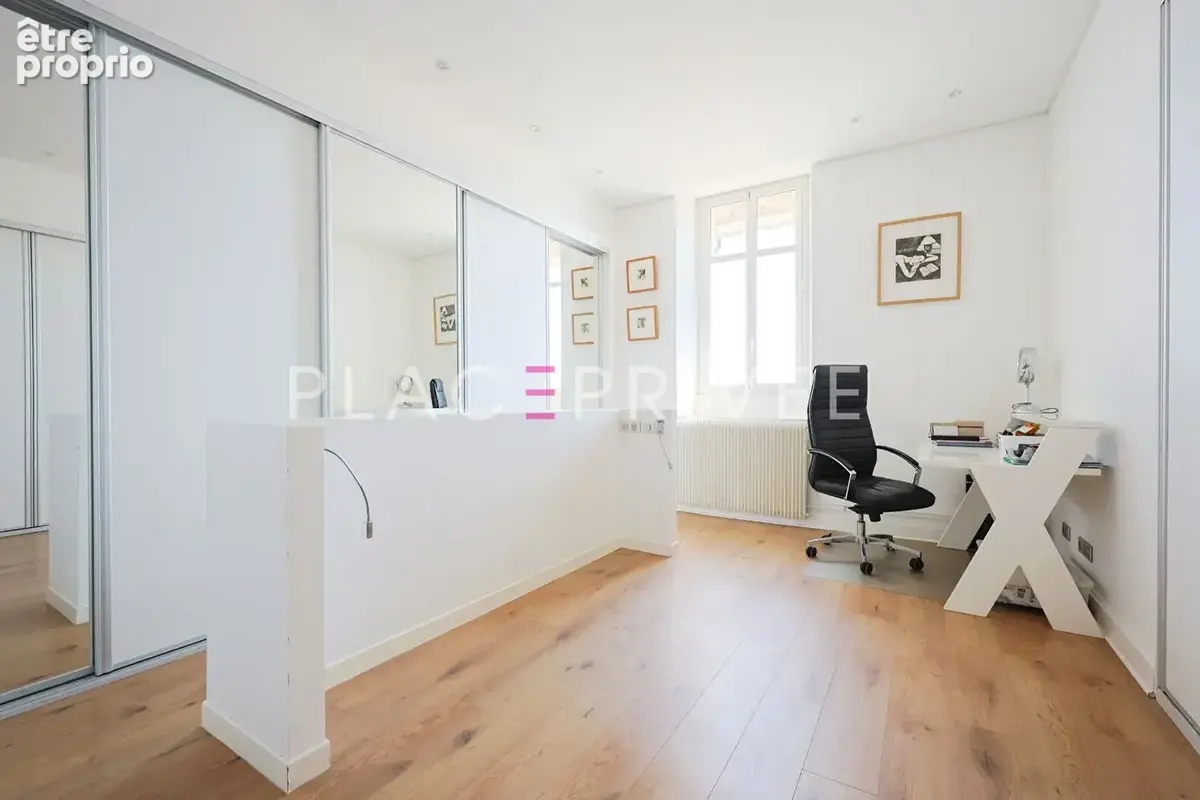 Maison Bourgeoise avec garage - photo 16