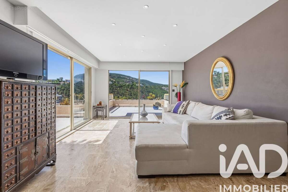Appartement 122 m² à Mandelieu-La-Napoule  - photo 3