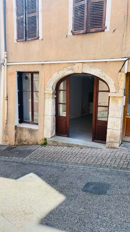 Appartement à LA COTE-SAINT-ANDRE
