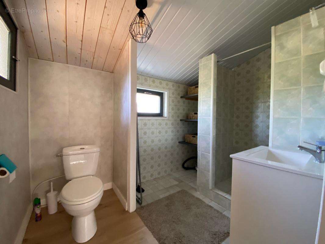 Maison à LES MATHES