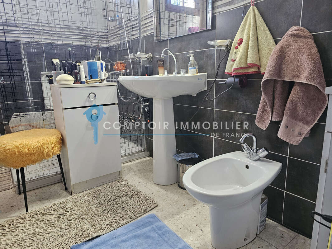 07 - chambonas - maison 125 m2  - sous sol avec appartement - 1600 m2 terrain - photo 13