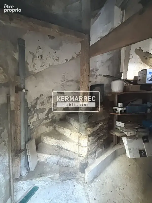 A VENDRE Bâtisse en pierres à VITRÉ 20 m² - 35 000  HAI - photo 3