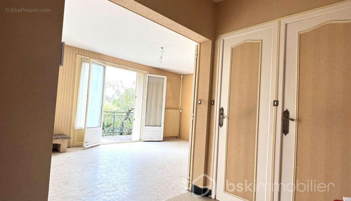 À VENDRE : Maison Individuelle de 142 m²  à  Fleury-les-Aubrais - photo 7