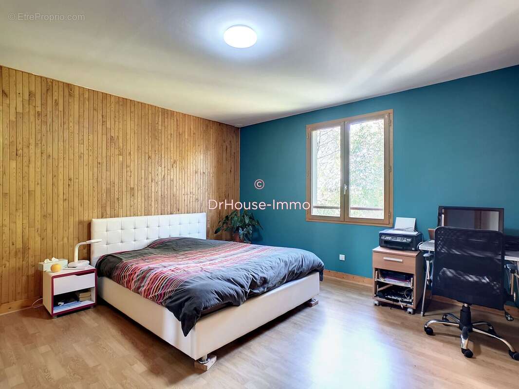 Maison 183 m² à Mussidan  - photo 9