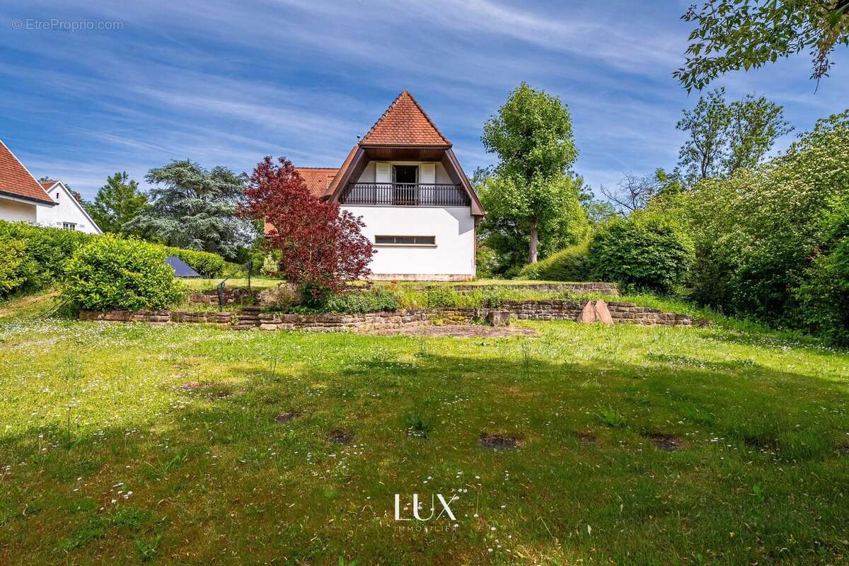 Maison 218 m² à Strasbourg  - photo 2