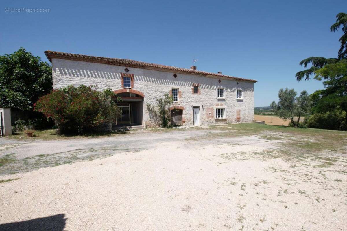 Maison 265 m² à Albi  - photo 19