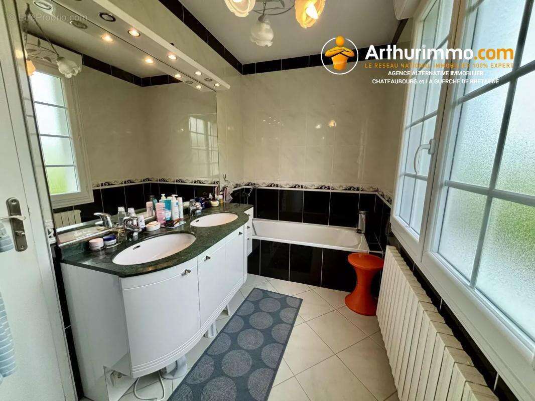 Maison 12 pièces - 253m² - photo 10