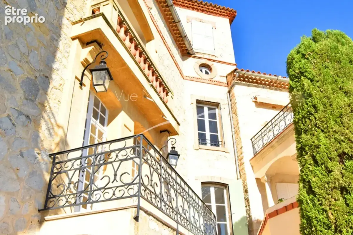 Exclusivité : propriété historique d’exception avec vue panoramique - photo 5